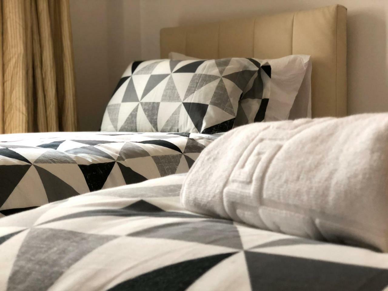 Appartement Modern Stylish - 2 Bedroom & 2 Bathroom - Spinola Bay, St Julians *