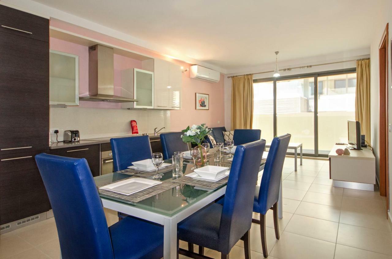 Modern Stylish - 2 Bedroom & 2 Bathroom - Spinola Bay, St Julians * San Ġiljan
